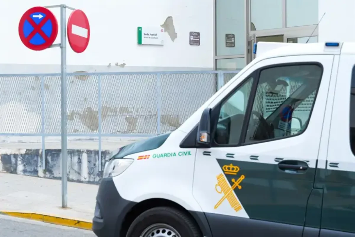 Defensa de tres personas acusadas de asesinato